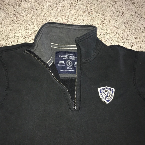American Eagle Pullover - Picture 4 of 4